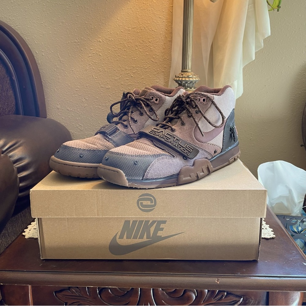 Nike Travis Scott Air Trainer SP Chocolate